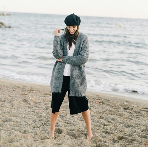 Stylish and Versatile Ways to Wear Cardigans-Casual Weekend Style with Shorts